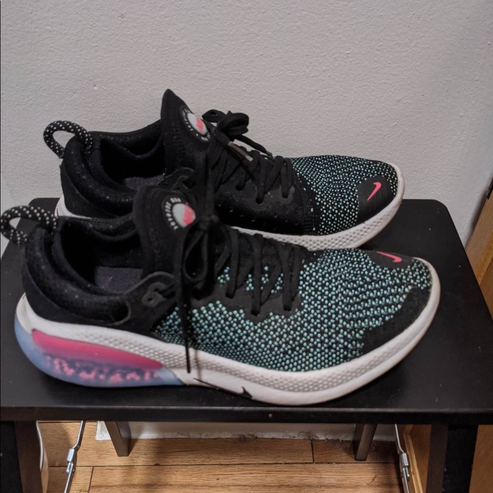 Nike Joyride Running Shoes